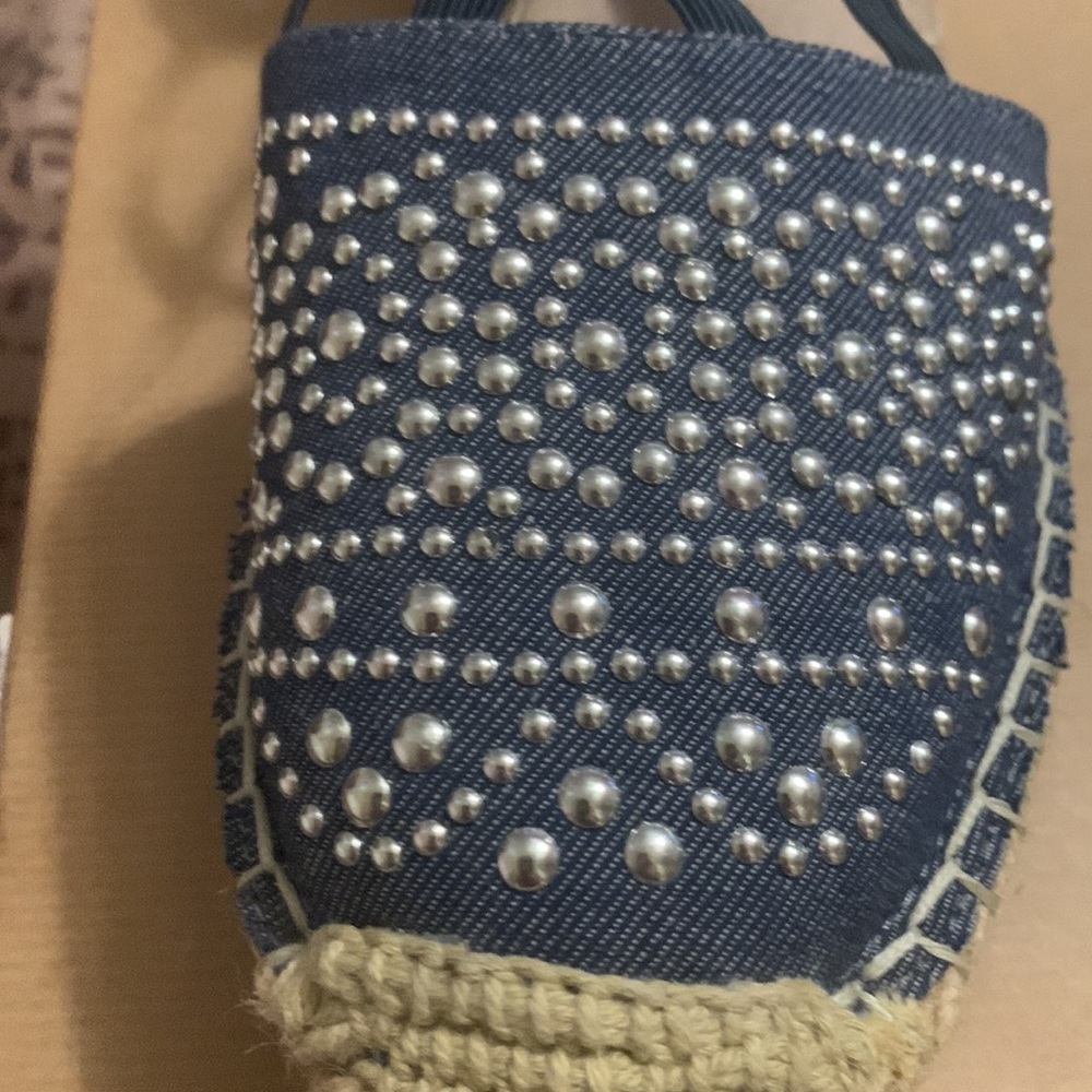 White mountain size 6 blue denim espadrilles - Picture 8 of 14